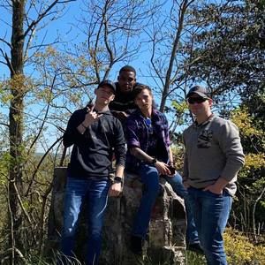 Meet your Posher, Brad